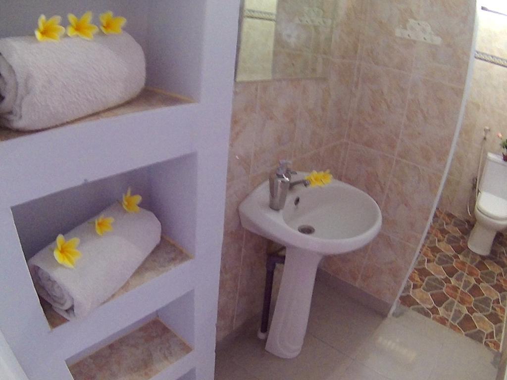 24/7 Bed & Breakfast Jimbaran Extérieur photo